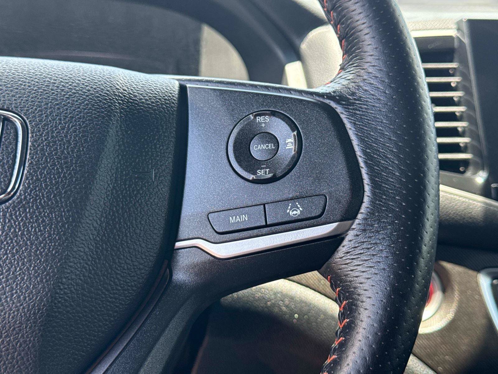 Certified 2022 Honda Passport TrailSport image 30