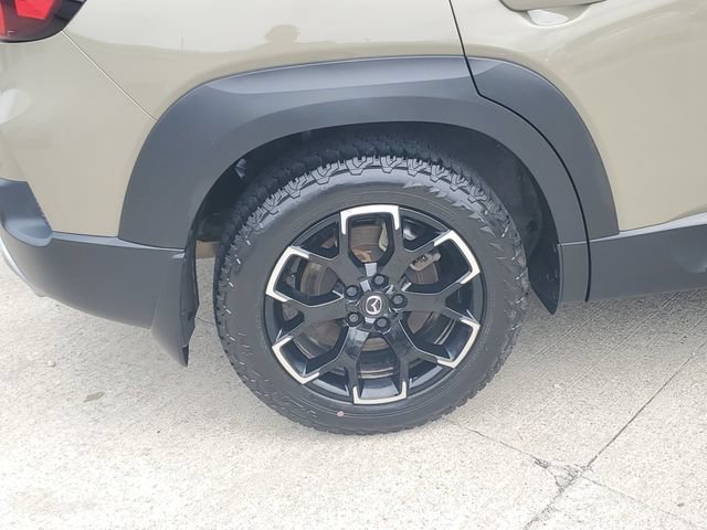 Certified 2025 MAZDA CX-50 Meridian Edition w/ Apex Package AWD/4WD image 5
