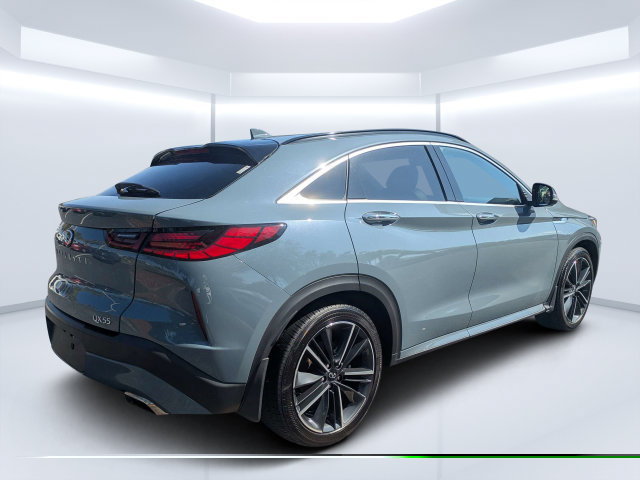 Used 2025 INFINITI QX55 Essential AWD/4WD image 3