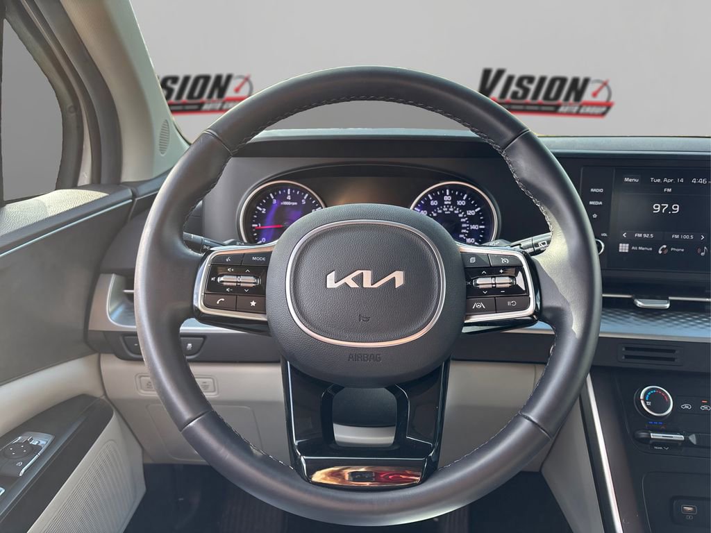Certified 2023 Kia Carnival LX image 23