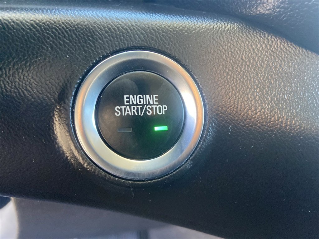 Certified 2022 GMC Terrain SLE w/ Driver Convenience Package image 17