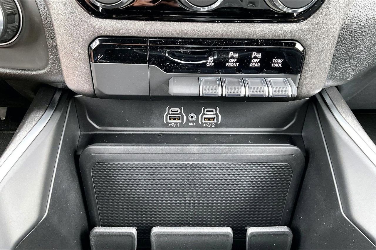 New 2026 RAM 1500 Tradesman AWD/4WD image 17