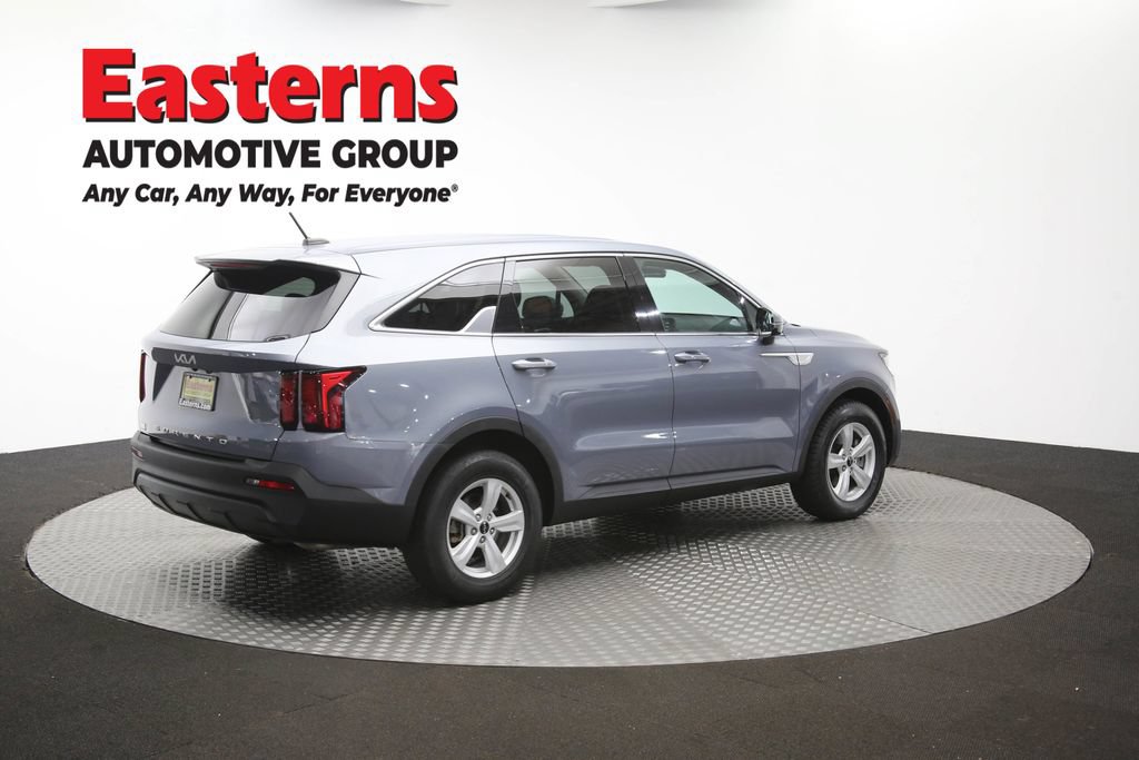 Used 2022 Kia Sorento LX FWD image 40