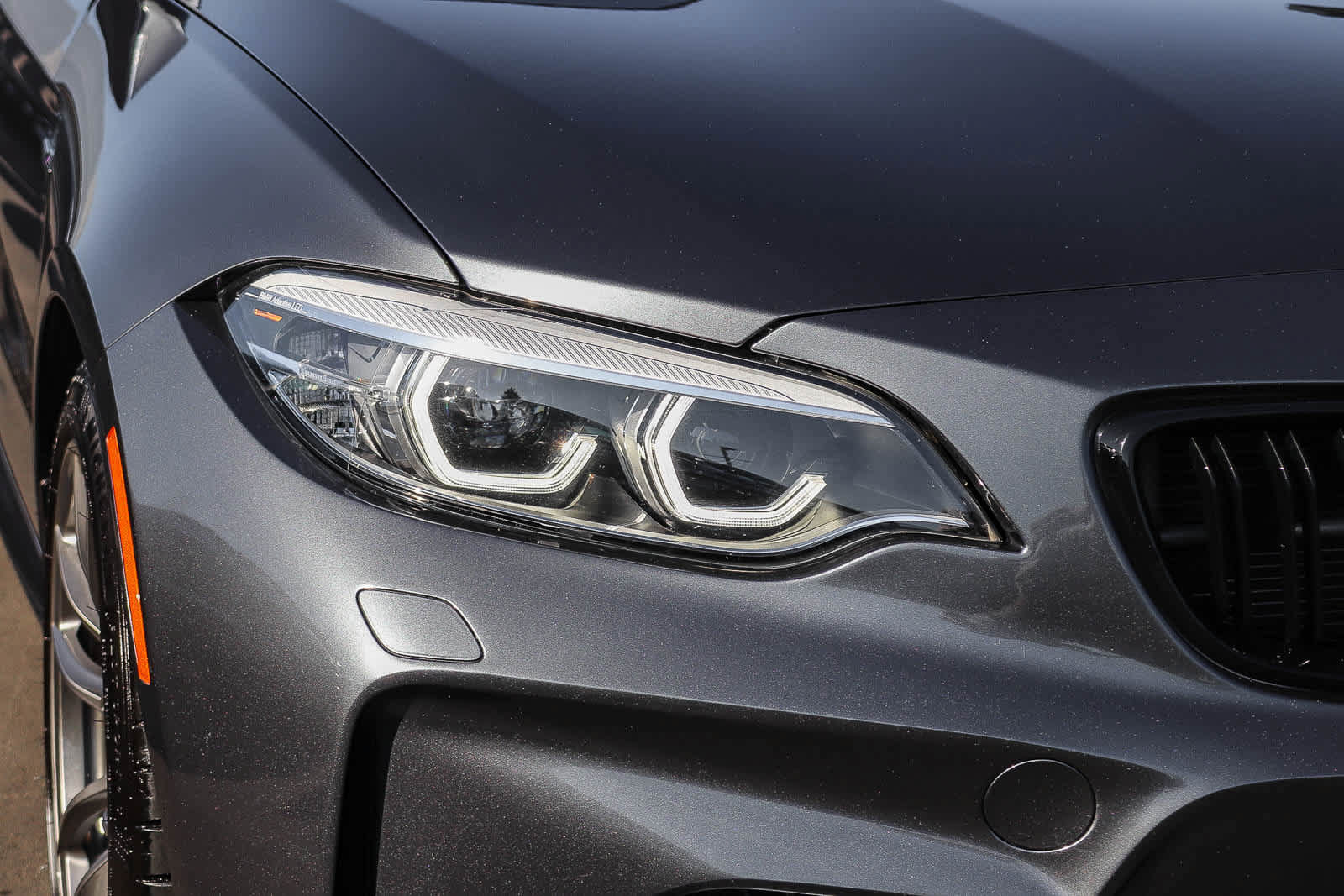 Used 2018 BMW M2 RWD image 8
