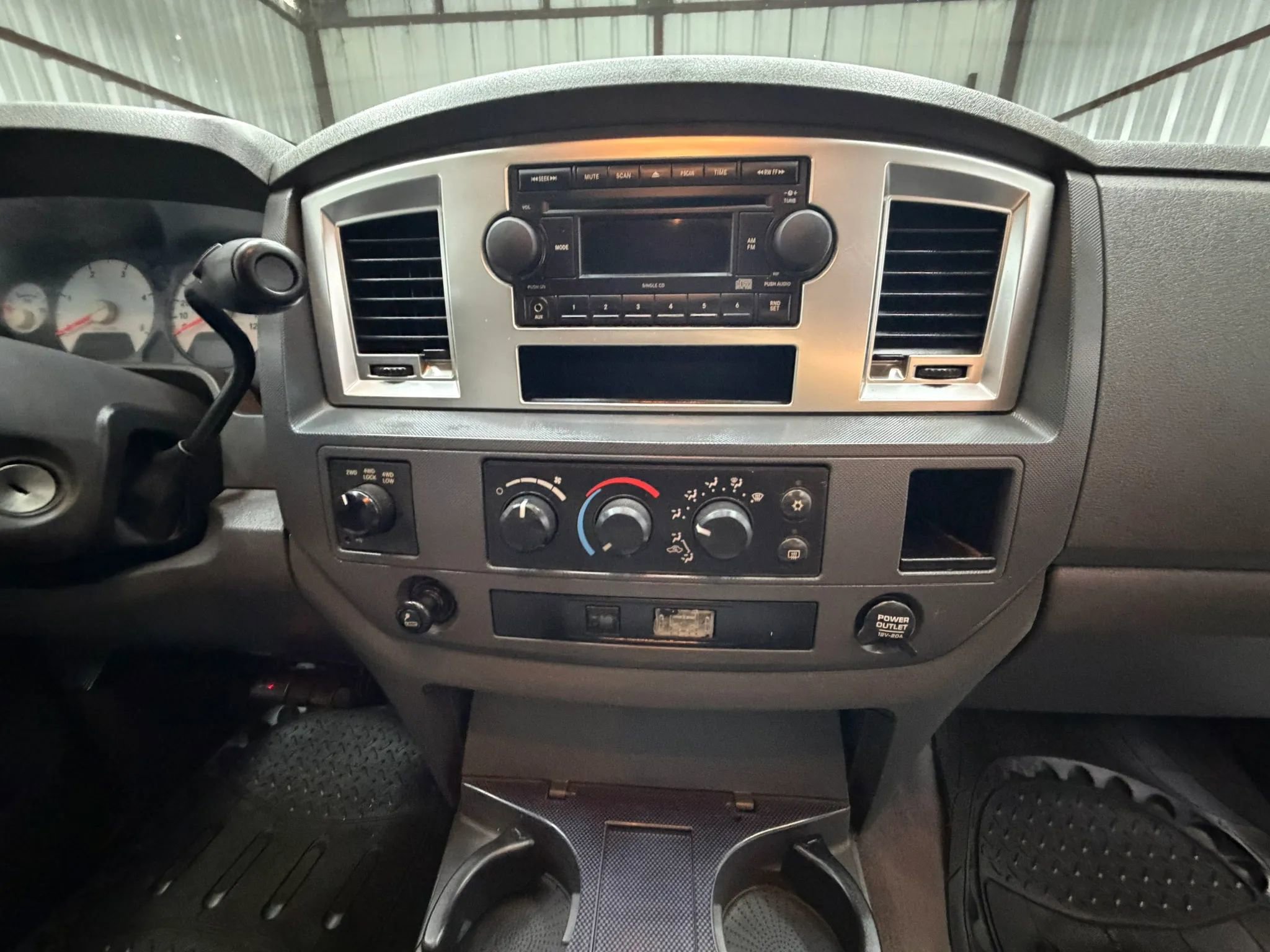 Used 2007 Dodge Ram 3500 Truck SLT w/ Quad Cab Big Horn Value Group AWD/4WD image 19
