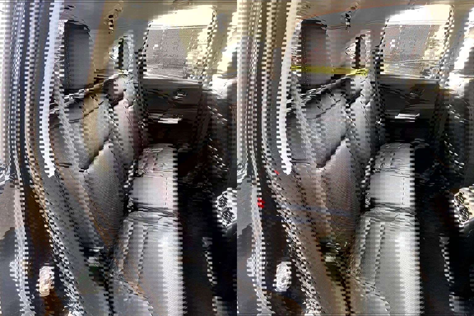 Used 2016 Honda CR-V Touring image 32