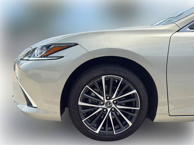 Certified 2025 Lexus ES 300h w/ Premium Package FWD image 5