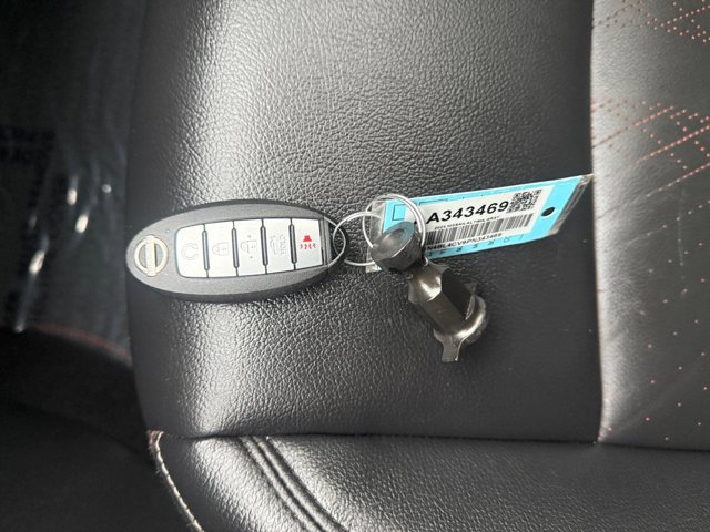 Used 2023 Nissan Altima 2.5 SR w/ SR Premium Package FWD image 18