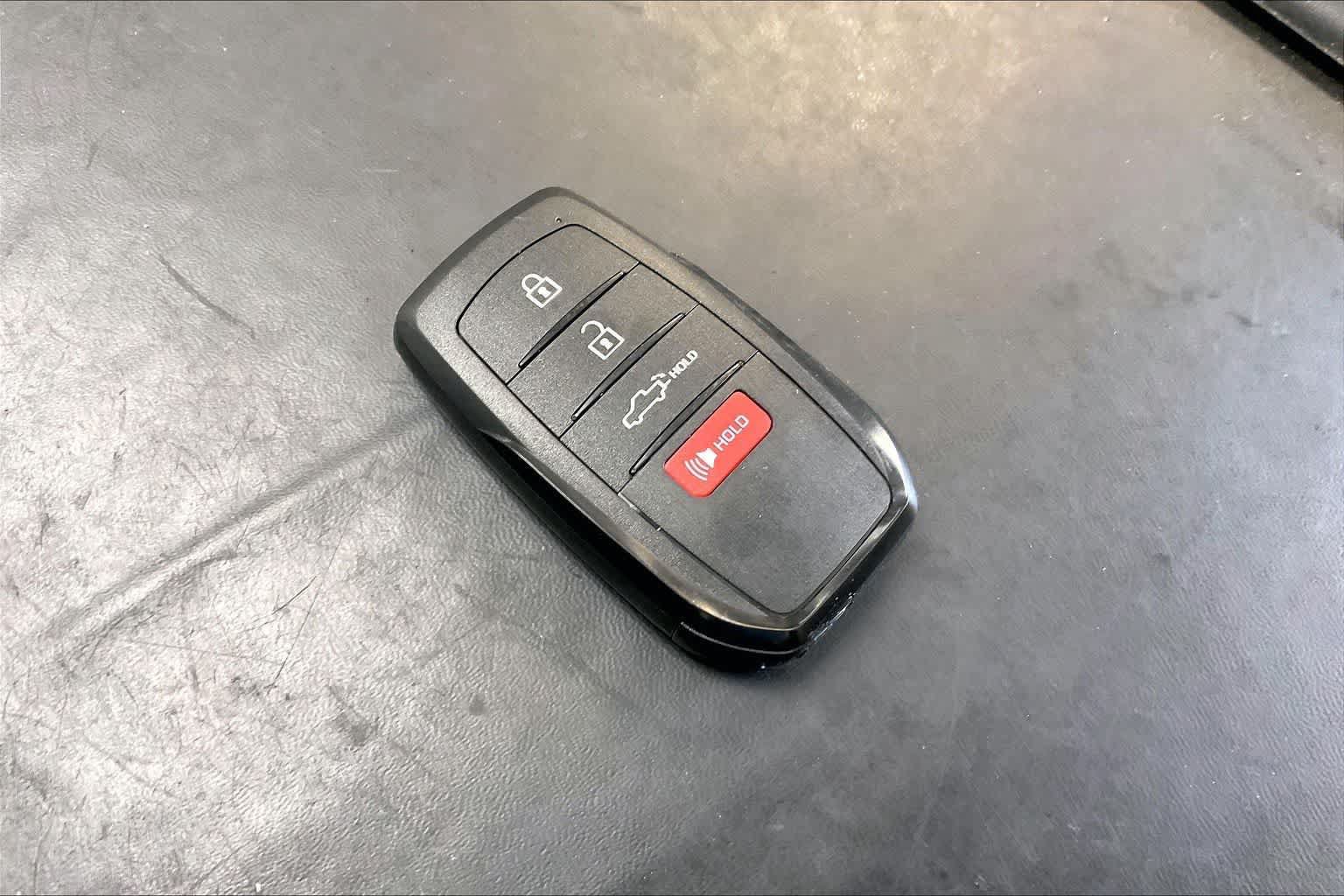 Used 2024 Toyota Tundra Limited AWD/4WD image 19