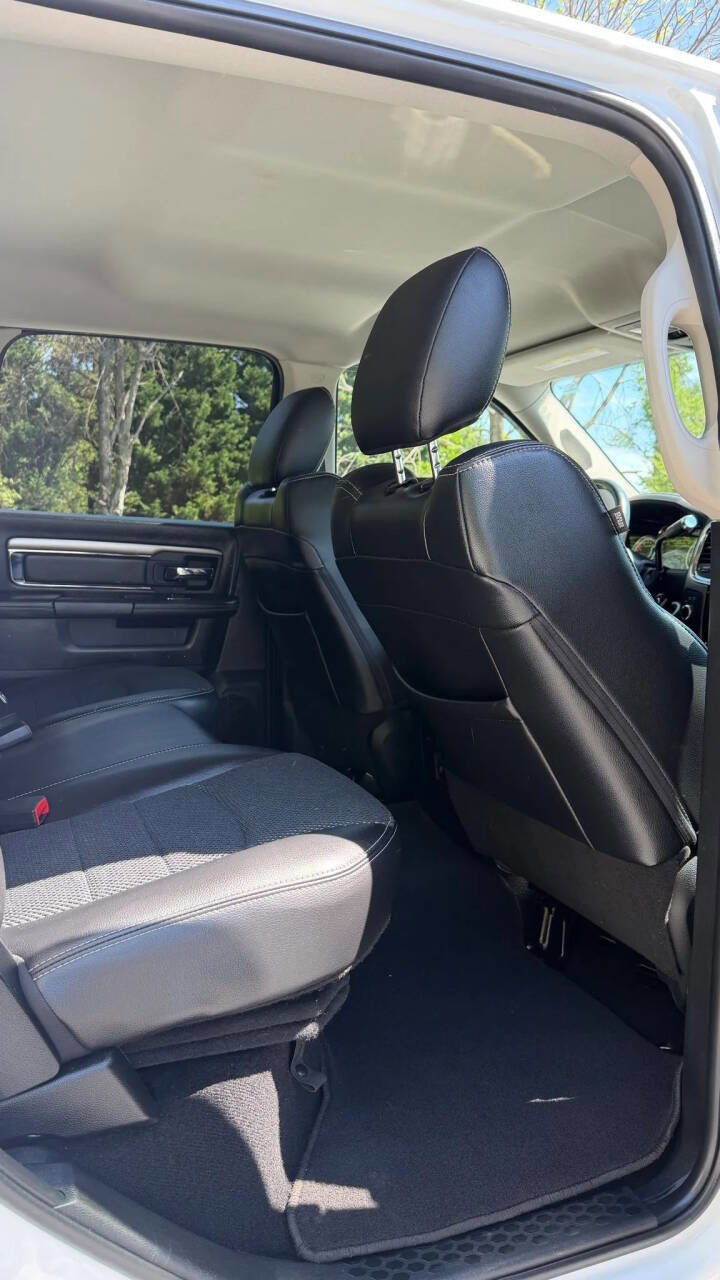 Used 2018 RAM 2500 Big Horn w/ Sport Appearance Group image 24