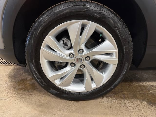 Used 2025 Buick Encore GX Preferred image 33