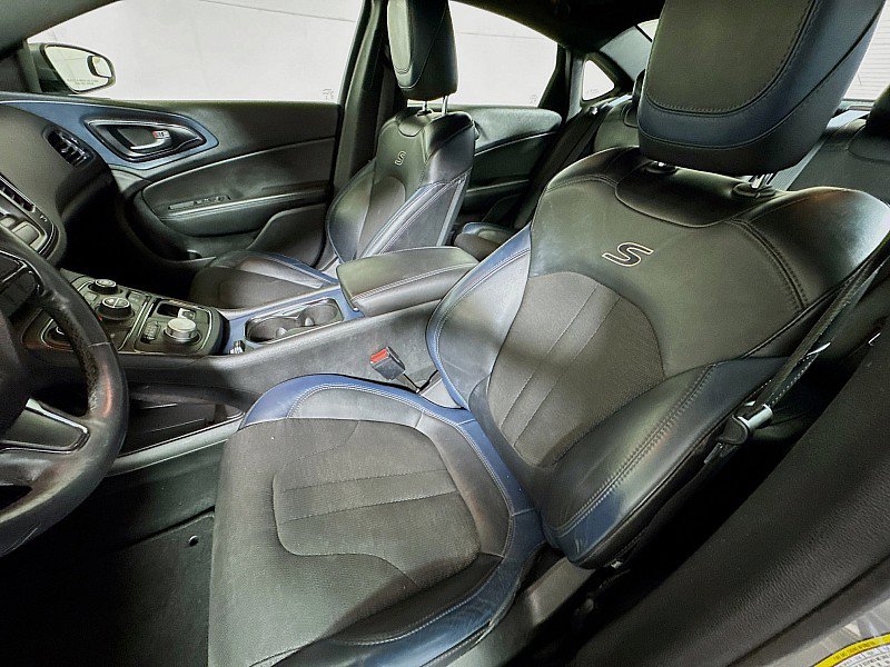 Used 2016 Chrysler 200 S w/ Comfort Group image 11