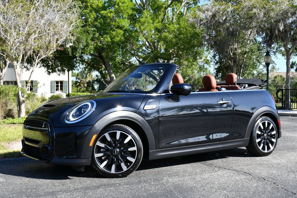 Used 2024 MINI Cooper S w/ Signature Upholstery Package FWD image 22