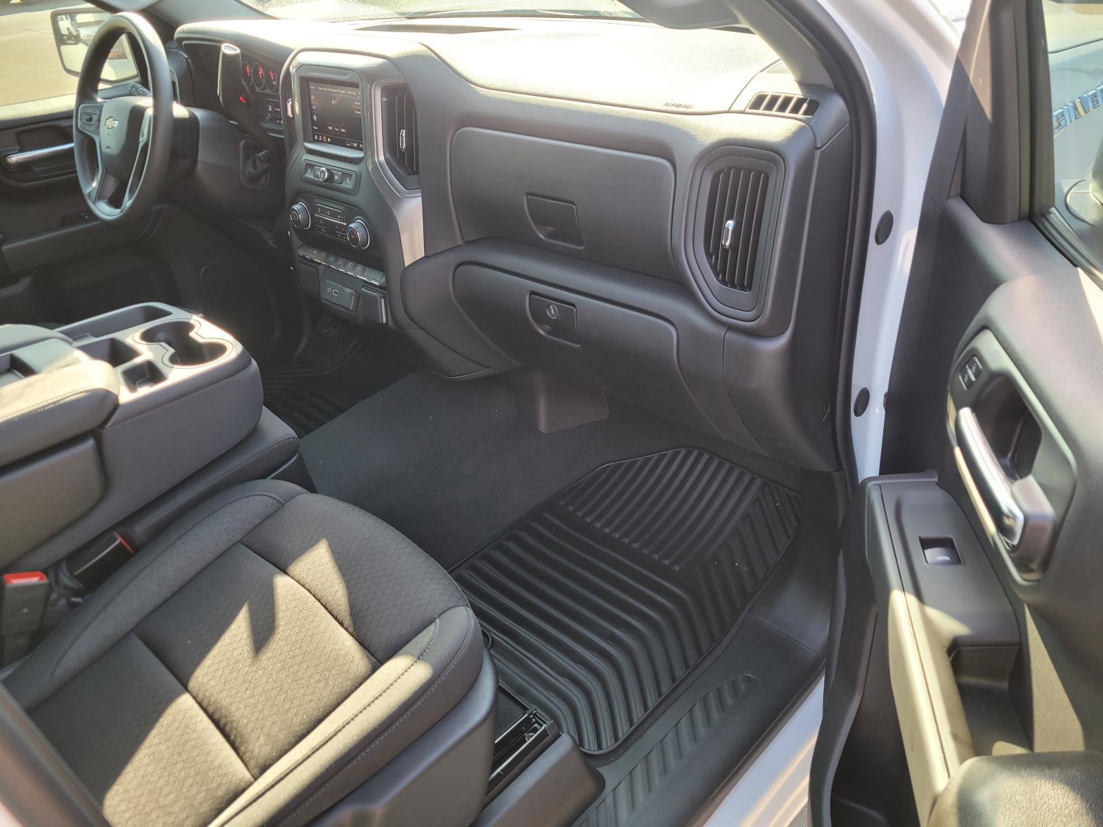 New 2026 Chevrolet Silverado 1500 Custom RWD image 6