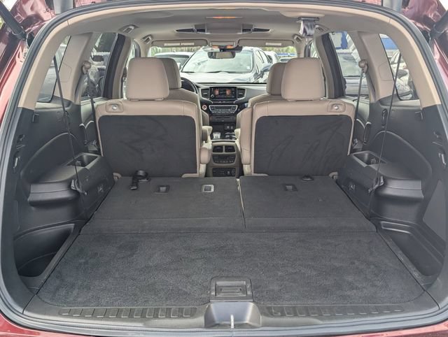 Used 2022 Honda Pilot Touring image 18