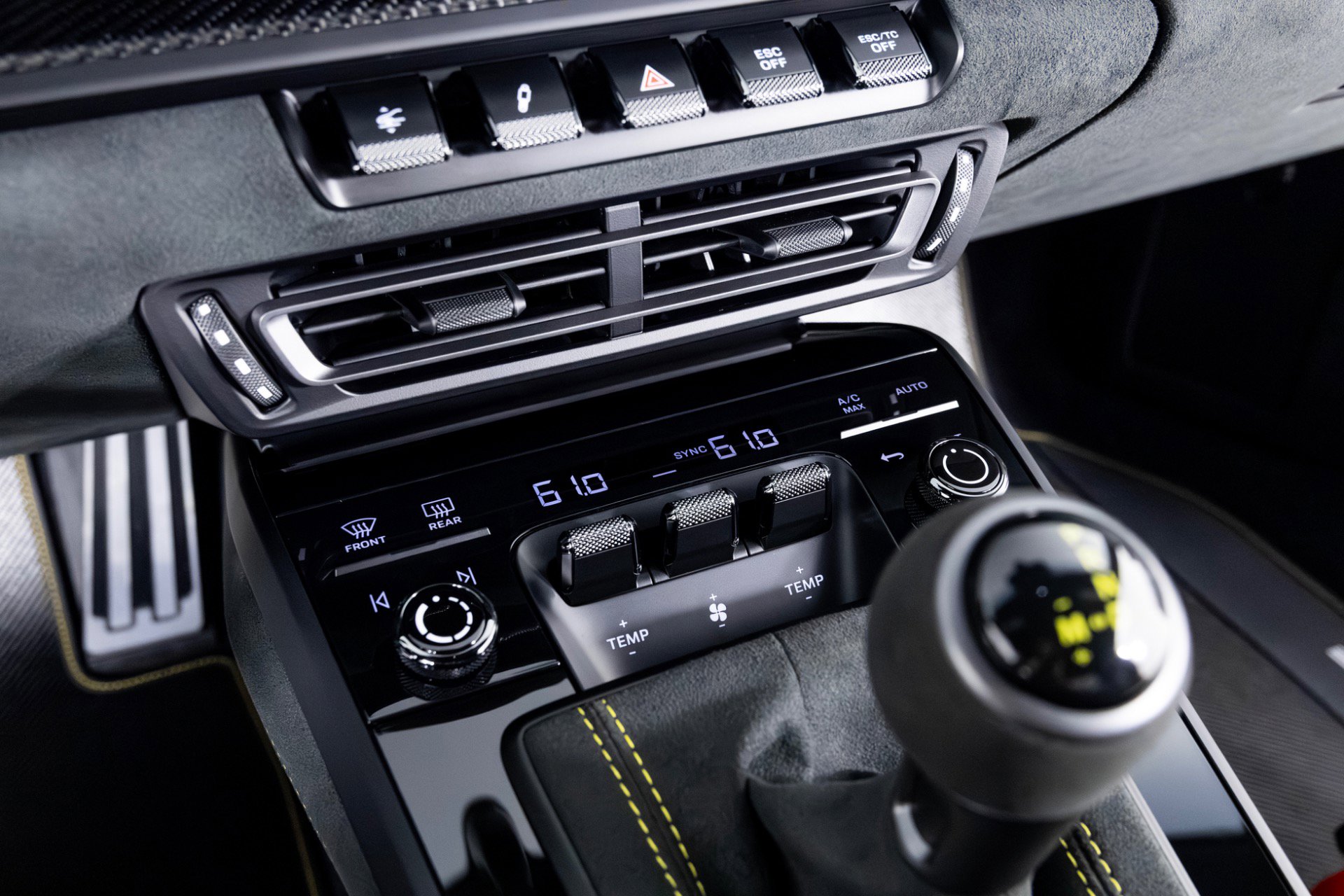 Used 2025 Porsche 911 GT3 RS image 27