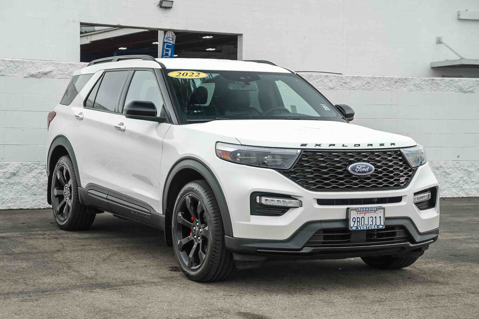 Used 2022 Ford Explorer ST w/ ST Street Pack AWD/4WD image 3