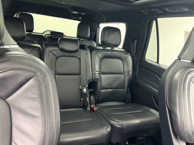 Certified 2023 Lincoln Navigator L Reserve AWD/4WD image 32