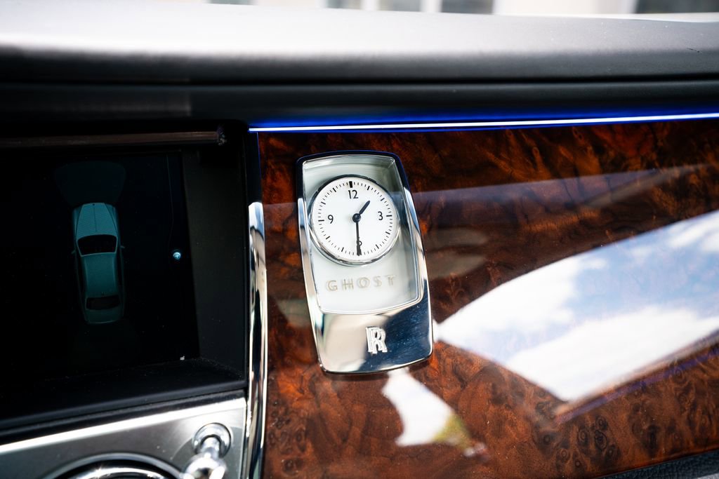 Used 2010 Rolls-Royce Ghost RWD image 44