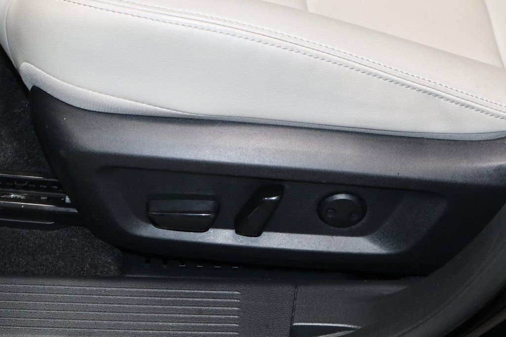 Certified 2024 Nissan Rogue SL w/ SL Premium Package image 26