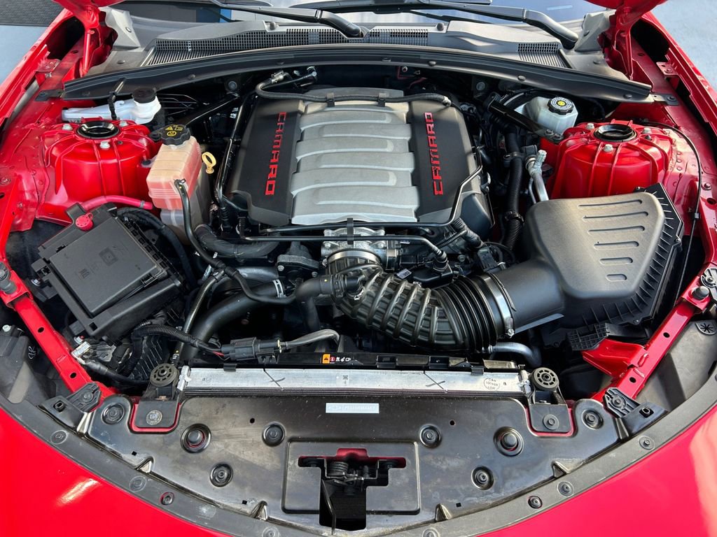 Used 2019 Chevrolet Camaro SS image 28