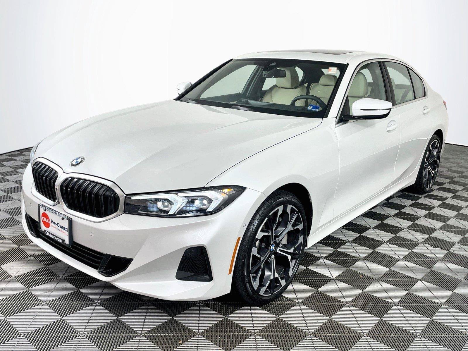 Used 2025 BMW 330i xDrive Sedan w/ Premium Package AWD/4WD image 3
