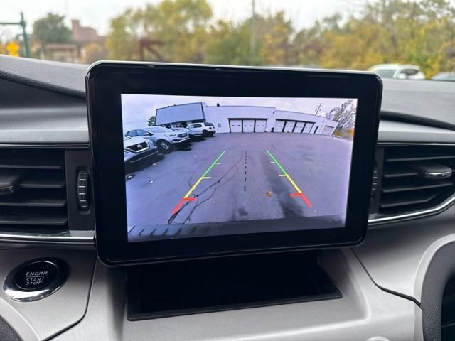 Used 2023 Ford Explorer XLT w/ Equipment Group 202A image 18