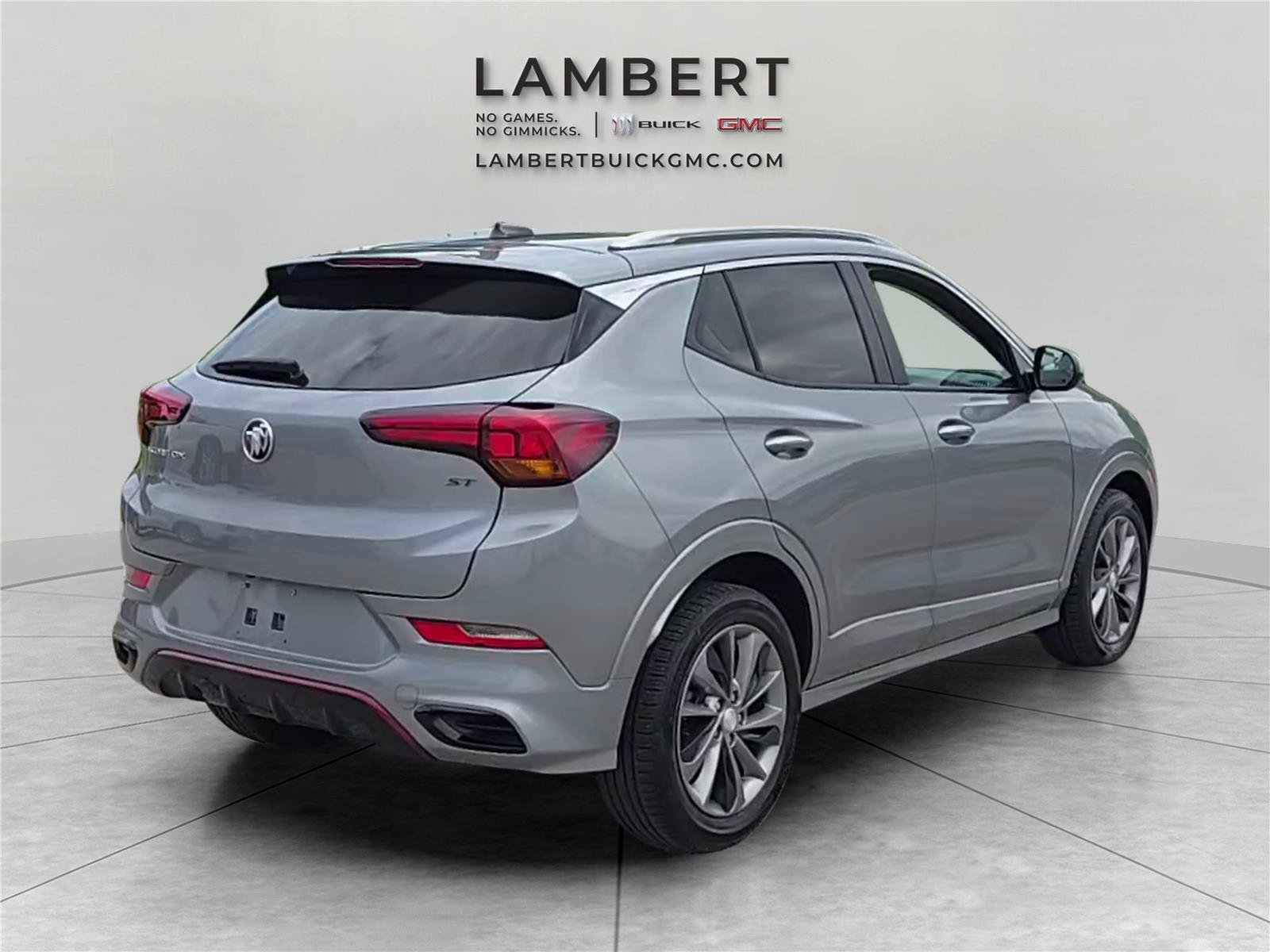Used 2023 Buick Encore GX Select w/ Sport Touring Package FWD image 5