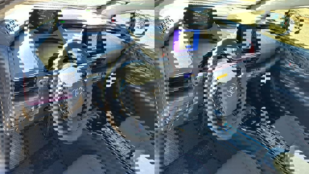 New 2026 Toyota Prius Plug-In Hybrid image 16