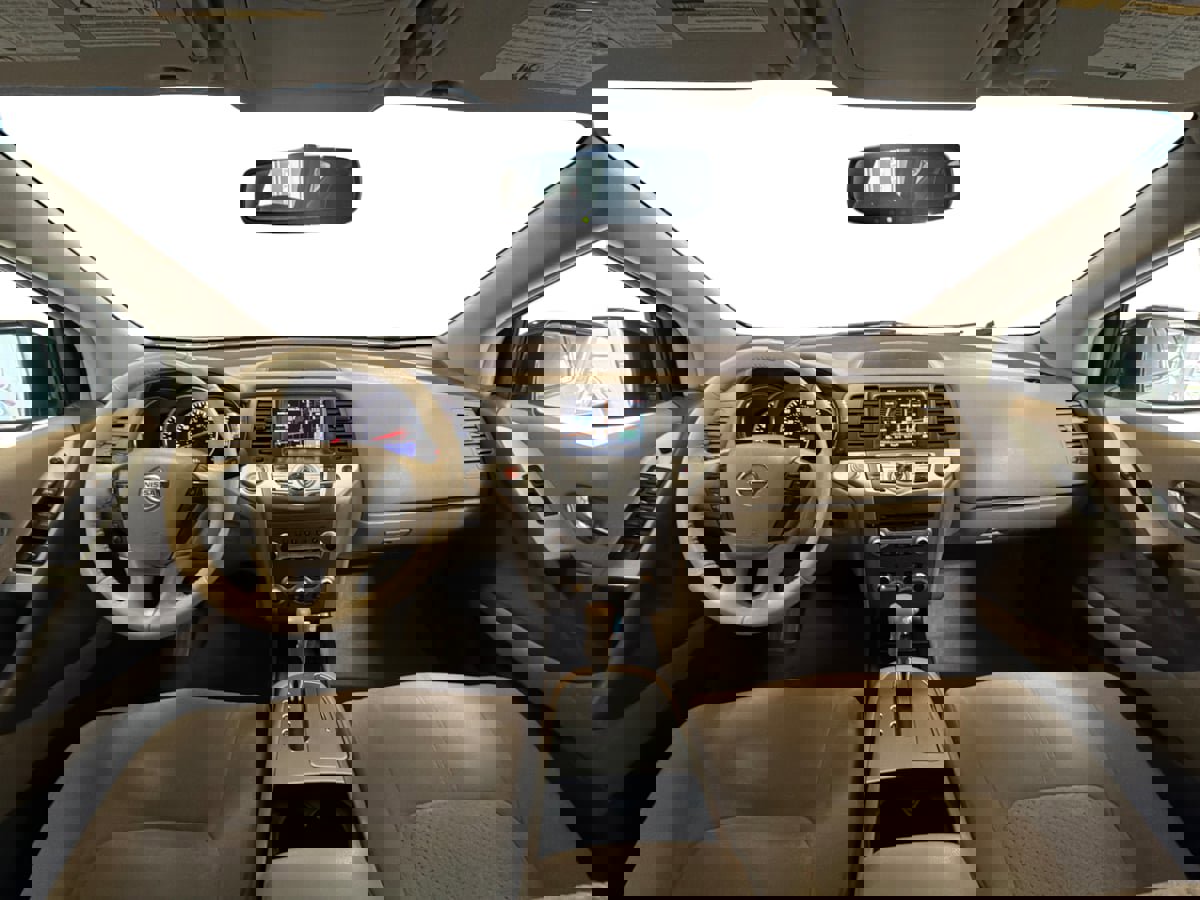 Used 2014 Nissan Murano SV w/ Value Package image 17