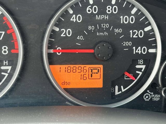 Used 2013 Nissan Frontier SL w/ Moonroof Pkg image 37