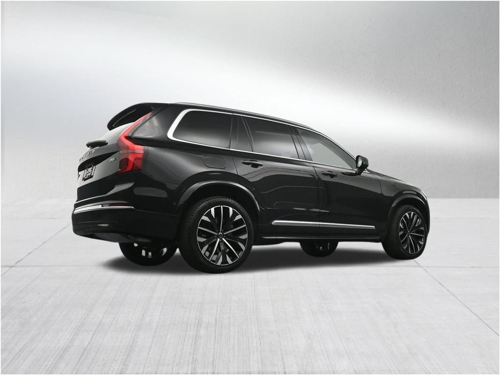 New 2026 Volvo XC90 B6 Plus w/ Protection Package AWD/4WD image 25