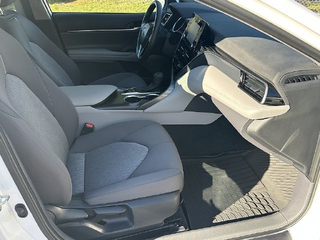 Used 2024 Toyota Camry LE FWD image 10