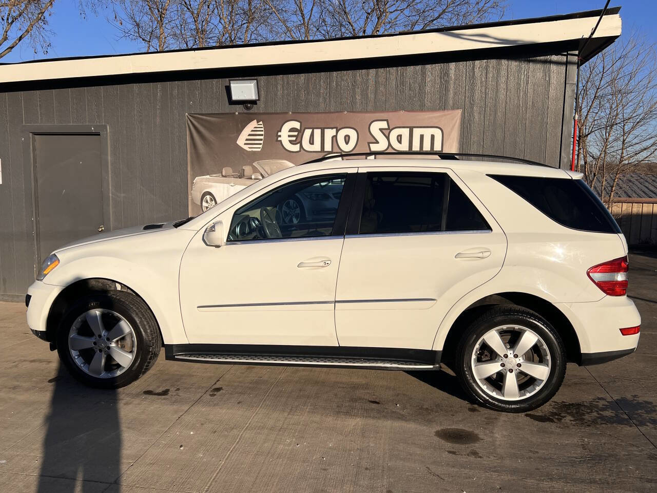 Used 2010 Mercedes-Benz ML 350 2WD image 10