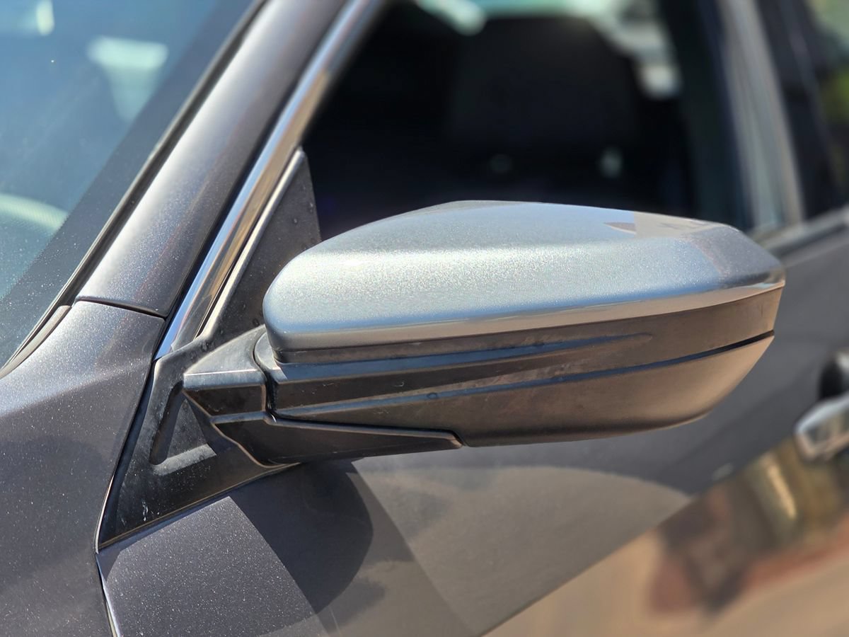 Used 2018 Honda Civic EX image 8