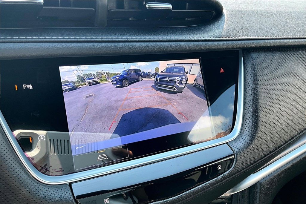 Certified 2024 Cadillac XT5 Luxury w/ LPO, Floor Liner Package AWD/4WD image 14