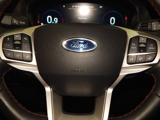 Used 2025 Ford Explorer Active w/ Active Comfort Package image 28