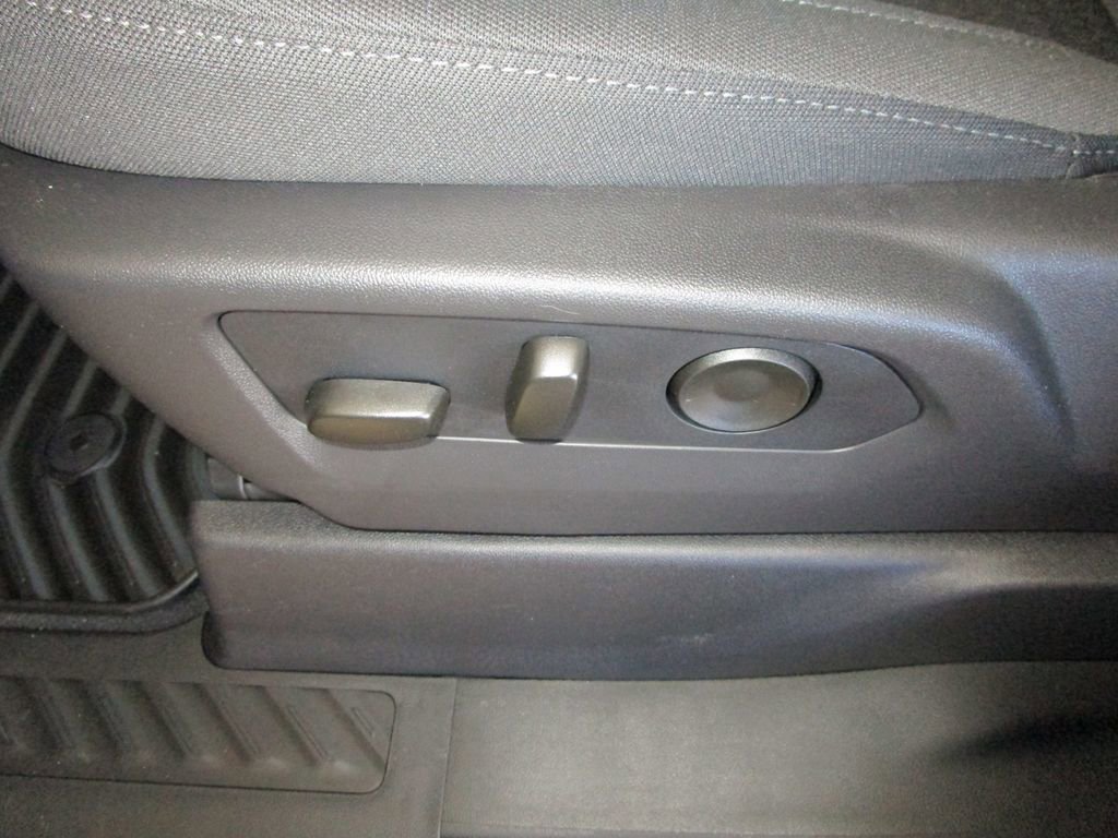 New 2026 Chevrolet Silverado 1500 Custom image 20