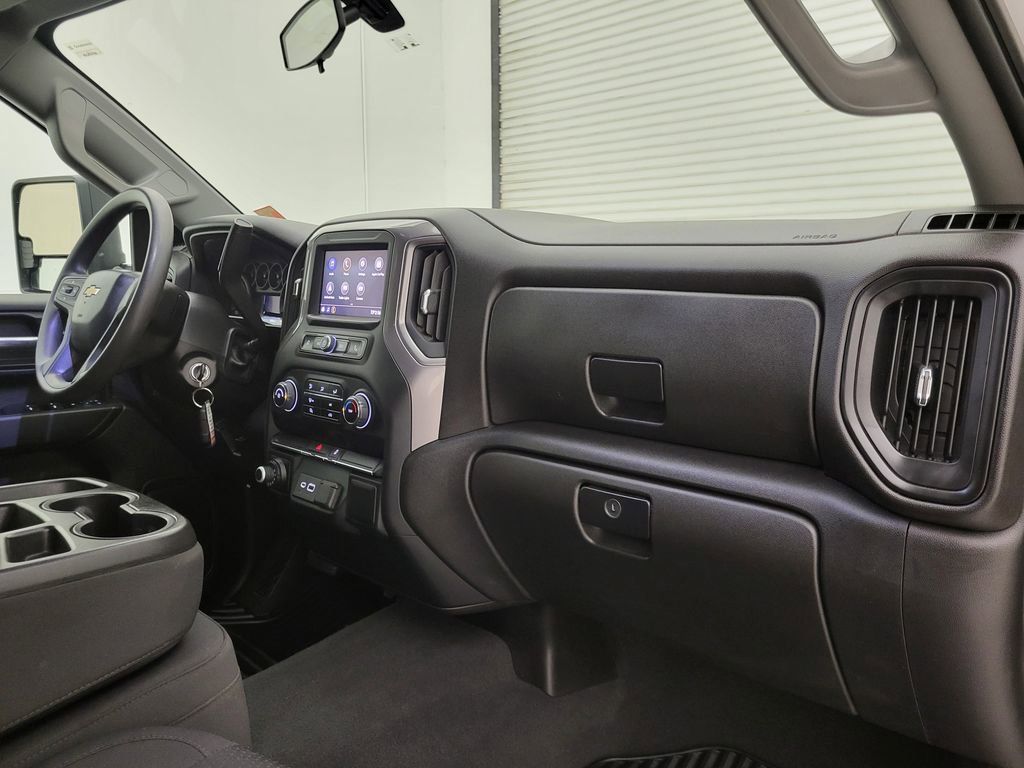 Used 2022 Chevrolet Silverado 2500 Custom image 34