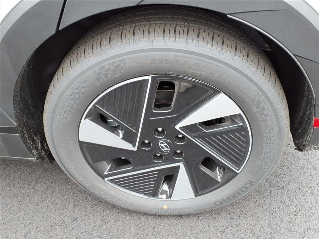 New 2026 Hyundai Ioniq 5 SEL image 12