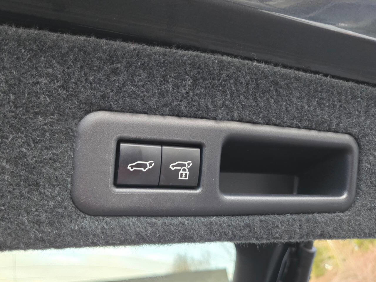 Used 2022 Lexus RX 450h AWD w/ Premium Package image 29