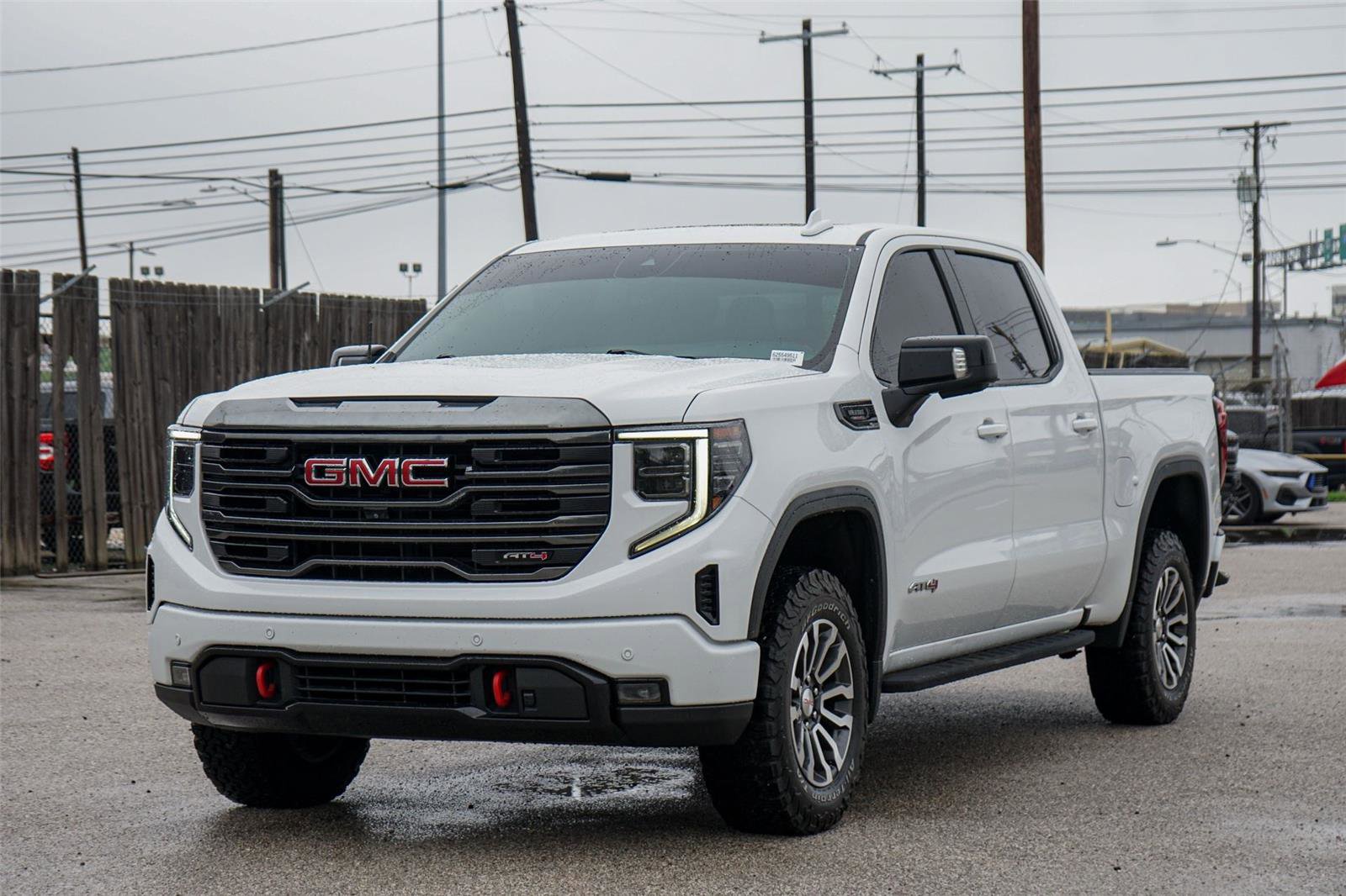 Used 2023 GMC Sierra 1500 AT4 w/ AT4 Premium Package image 8