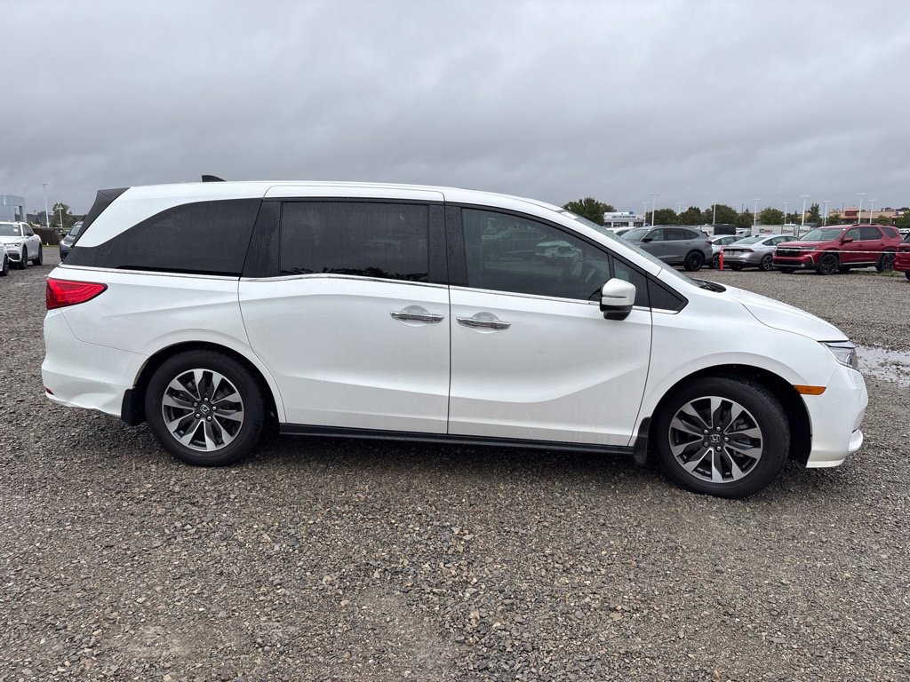 Used 2024 Honda Odyssey EX-L image 11