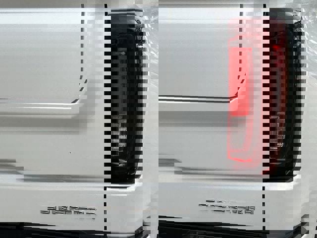 Used 2022 GMC Sierra 1500 Denali w/ Denali Reserve Package AWD/4WD image 7