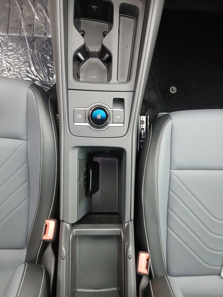 New 2025 Volkswagen Tiguan SE R-Line image 25