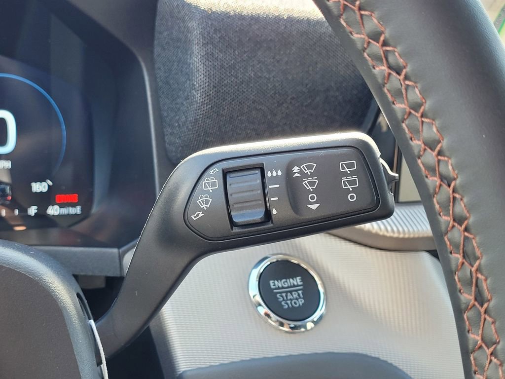 New 2026 Ford Explorer Active image 50