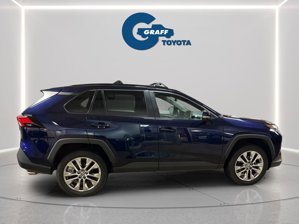 Used 2023 Toyota RAV4 XLE Premium FWD image 9