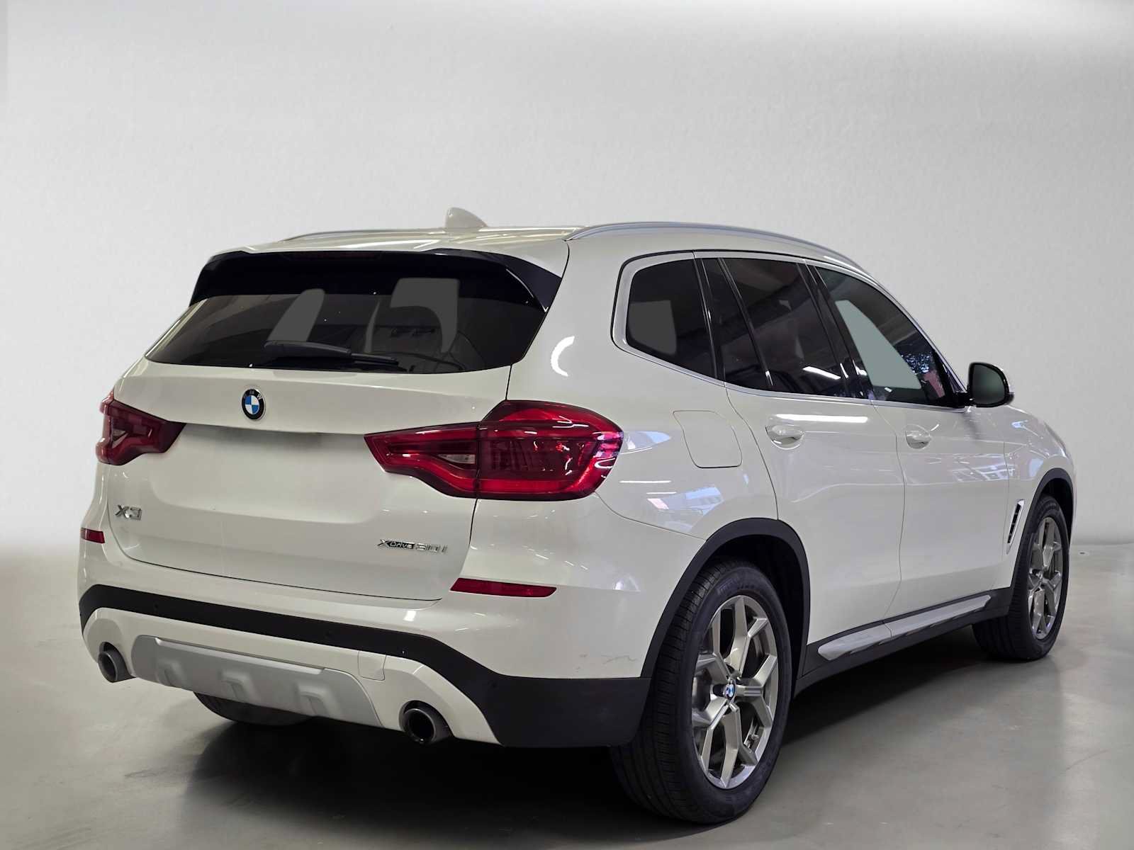 Used 2020 BMW X3 xDrive30i w/ Premium Package AWD/4WD image 5