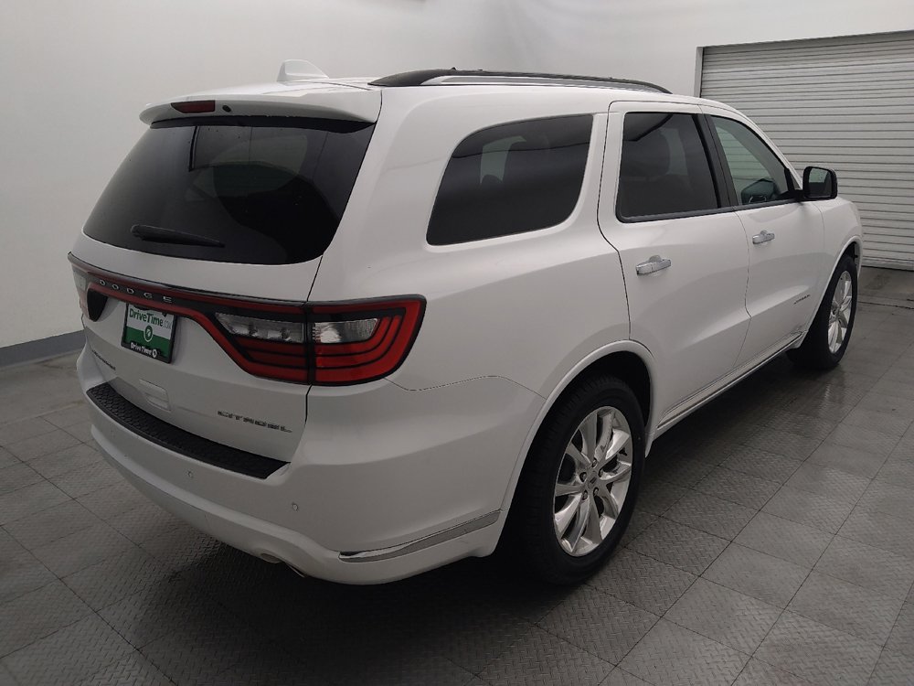 Used 2019 Dodge Durango Citadel RWD image 9