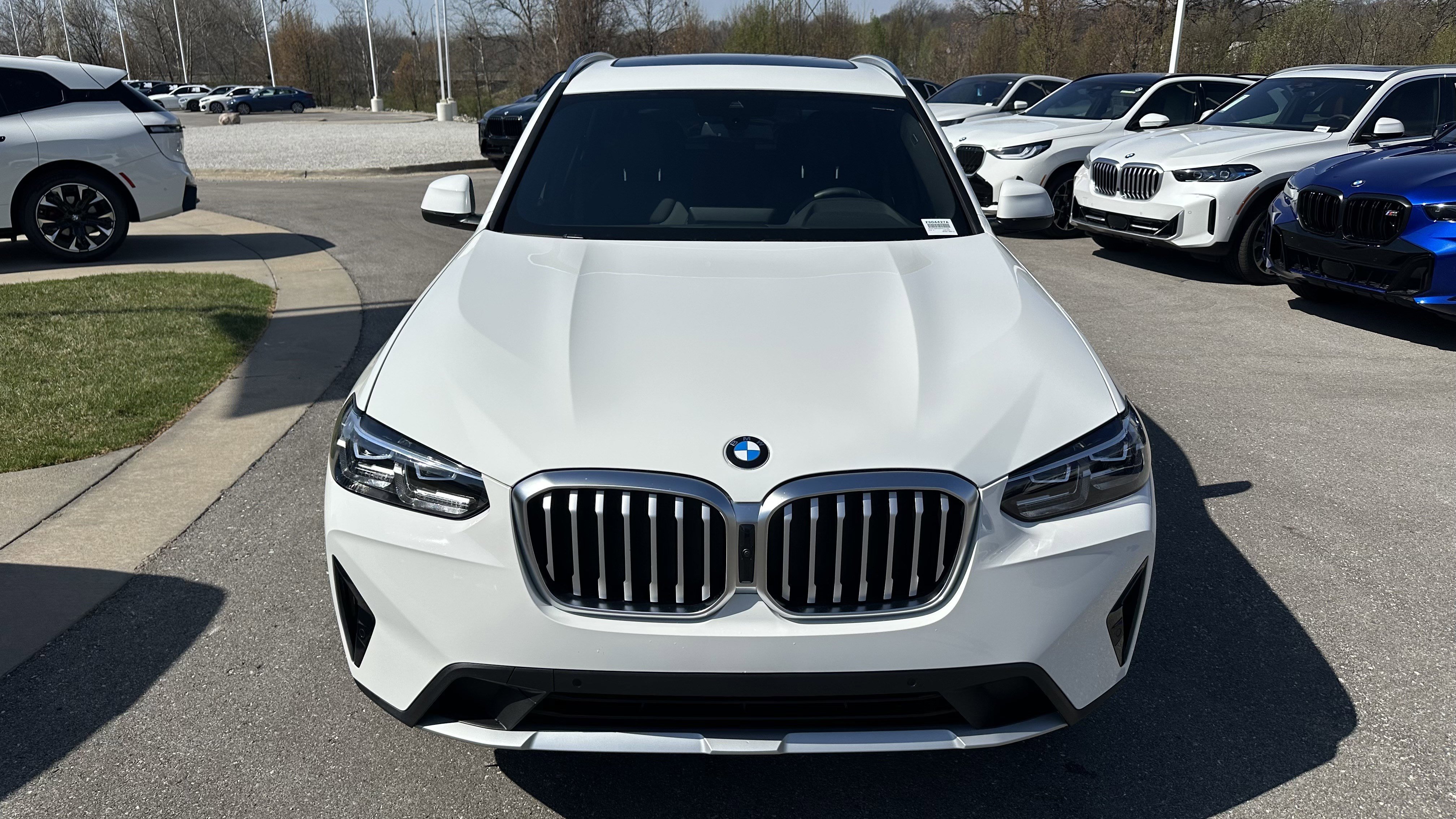 Certified 2024 BMW X3 xDrive30i w/ Convenience Package AWD/4WD image 3